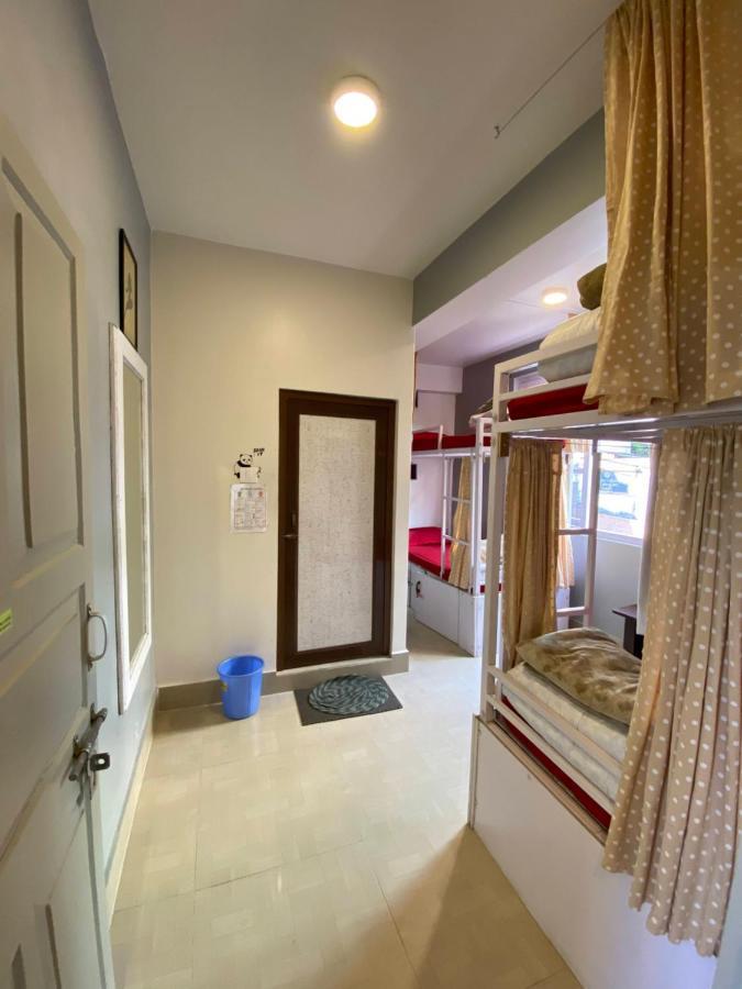 Хостел Tag Along Backpackers Ґанґток Екстер'єр фото