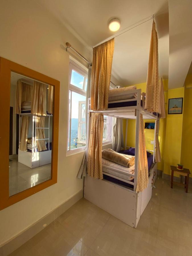 Хостел Tag Along Backpackers Ґанґток Екстер'єр фото