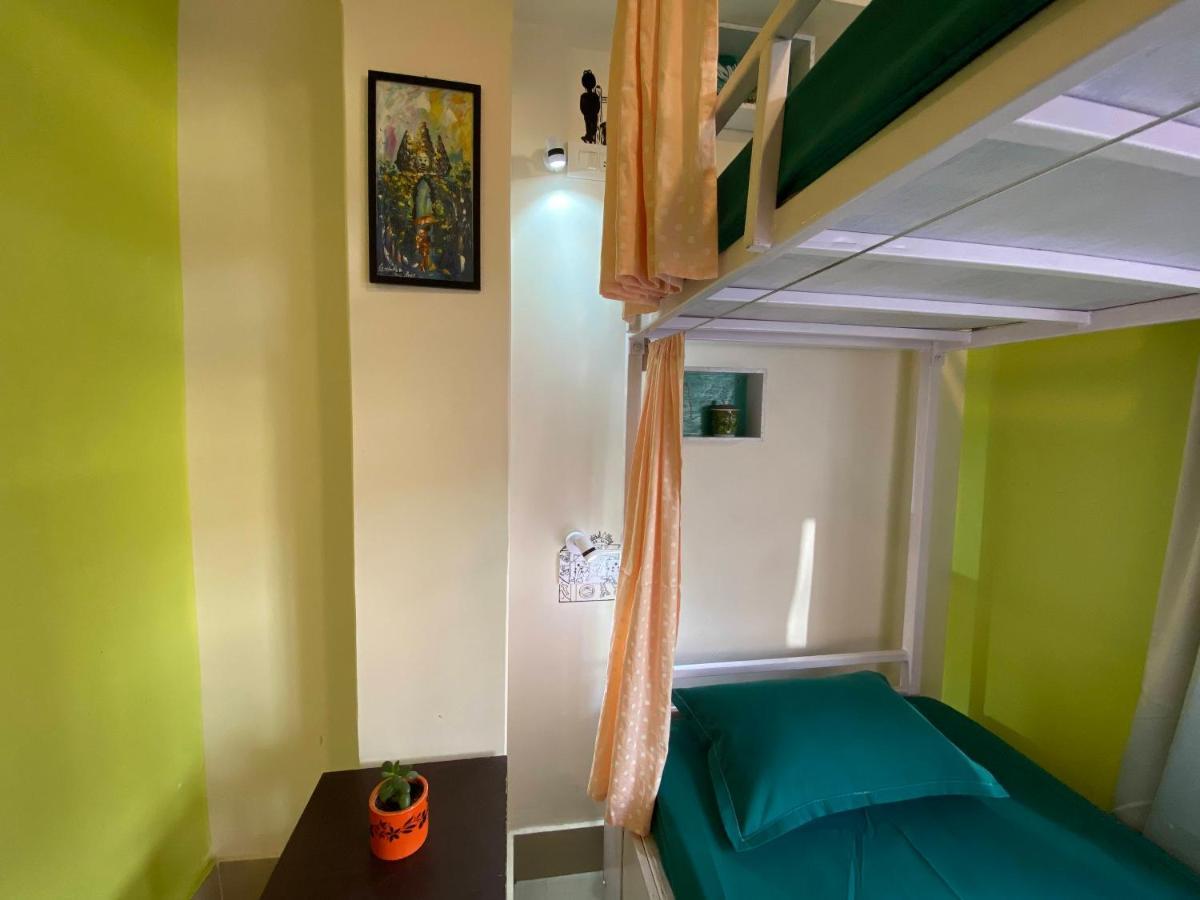 Хостел Tag Along Backpackers Ґанґток Екстер'єр фото