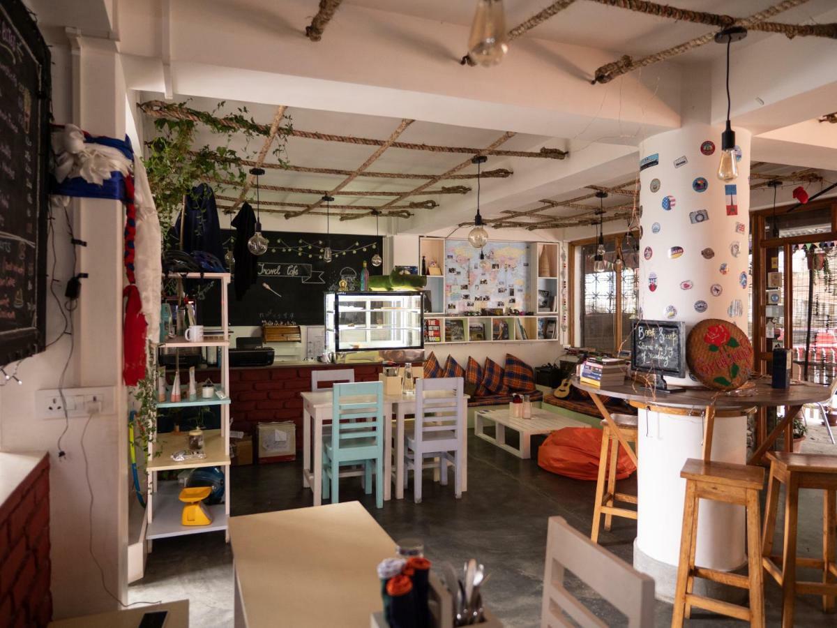 Хостел Tag Along Backpackers Ґанґток Екстер'єр фото